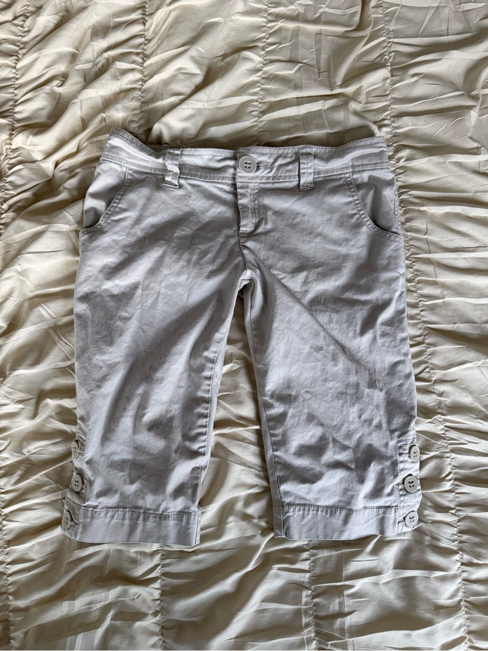 Mossimo Y2K Capri Pants